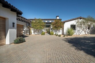 4544 Calle Messina in Rancho Santa Fe, CA - Building Photo - Building Photo