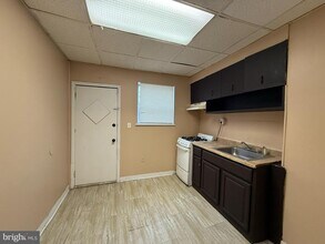 2219 Winton St in Philadelphia, PA - Building Photo - Building Photo