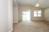 7345 Forest Mere Dr in Riverview, FL - Foto de edificio - Building Photo