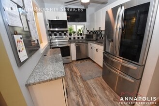 16 Elm Rd in Riva, MD - Building Photo - Building Photo