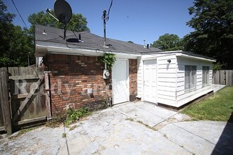 5072 Cresser St in Memphis, TN - Building Photo - Building Photo