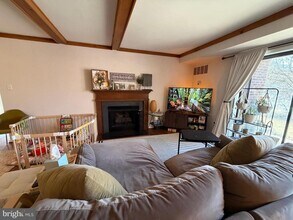 403 Mountainview Dr in Chesterbrook, PA - Building Photo - Building Photo