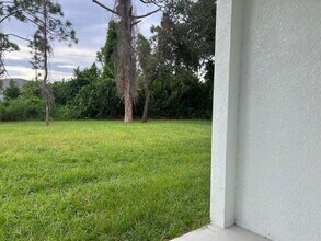 4723 Golfview Ct in Lehigh Acres, FL - Building Photo - Building Photo