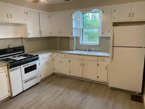 307 N 5th Ave in Royersford, PA - Foto de edificio - Building Photo