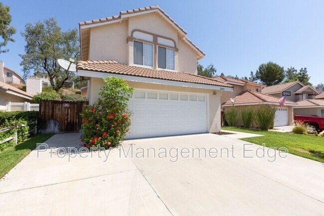 24078 Whistling Swan Rd in Murrieta, CA - Building Photo - Building Photo