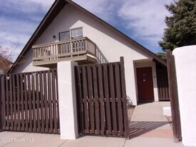 5270 Diamond Dr in Prescott, AZ - Building Photo