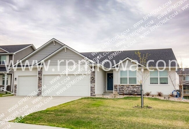 property at 4721 NE Oak Dr
