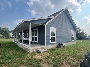 2500 Center Point Rd in San Marcos, TX - Building Photo - Building Photo
