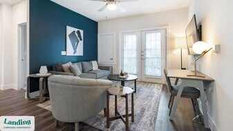 14006 Potranco Rd in San Antonio, TX - Building Photo