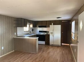 345 Merrimon Ave in Weaverville, NC - Building Photo - Building Photo