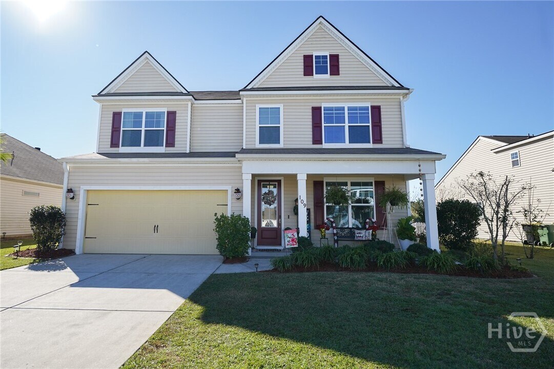 109 Westover Dr in Savannah, GA - Building Photo