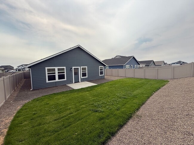 8684 Wishmore St in Nampa, ID - Building Photo - Building Photo