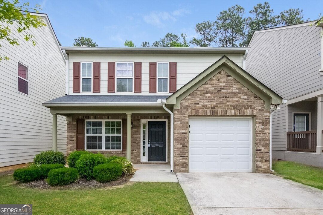 4678 Raven Wood Loop in Union City, GA - Building Photo