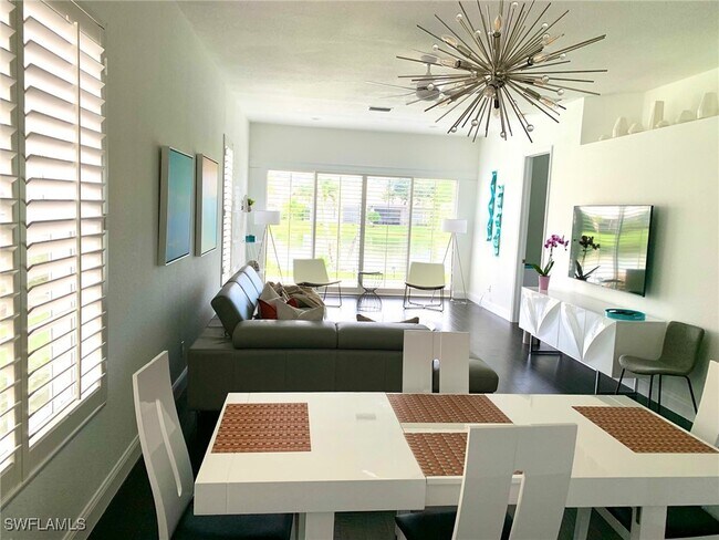 property at 6537 Ilex Cir
