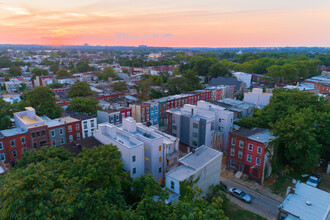 5 on 25 in Philadelphia, PA - Building Photo - Building Photo