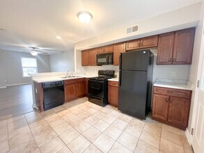 781 Cherrybark Ln in Clarksville, TN - Building Photo - Building Photo
