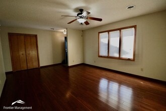 503 Bronco Way in Ogden, KS - Building Photo - Building Photo