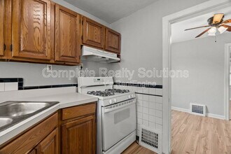 7129 Greenhaven Dr in St. Louis, MO - Foto de edificio - Building Photo