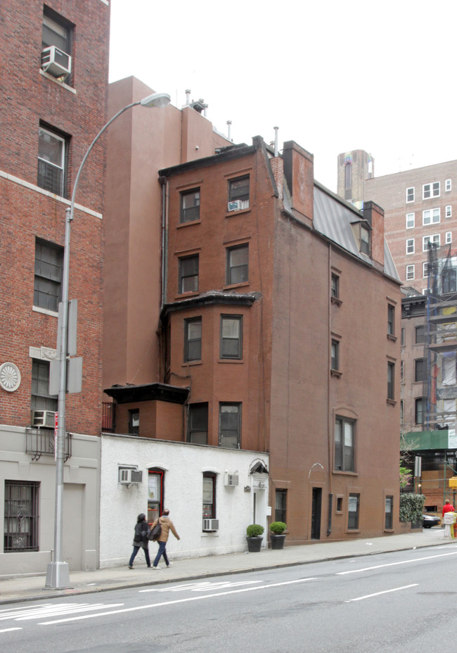 268-270 Lexington Ave in New York, NY - Building Photo - Building Photo