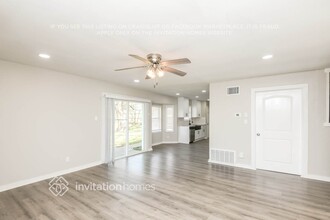 212 W 5th St in Weatherford, TX - Building Photo - Building Photo