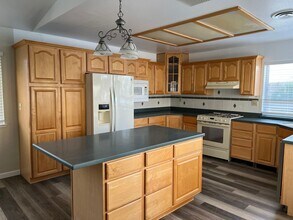 641 Sonja Ct in Ridgecrest, CA - Building Photo - Building Photo