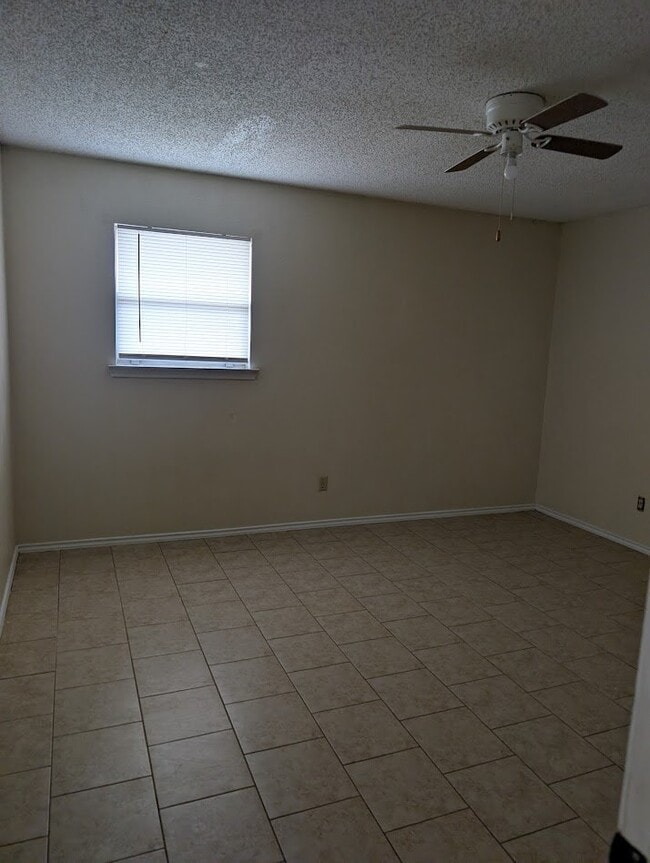 505 Hackberry St, Unit 18