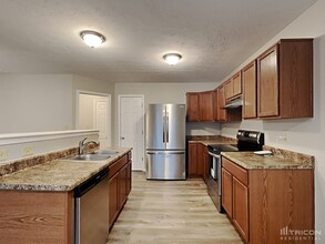 7516 Pipestone Dr in Indianapolis, IN - Building Photo - Building Photo