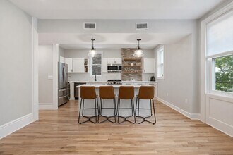 161 Nesbit St in Weehawken, NJ - Building Photo - Building Photo