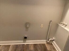 2467 Brownlee St in Baton Rouge, LA - Building Photo - Building Photo