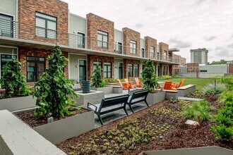 2100 Acklen Flats in Nashville, TN - Building Photo - Building Photo