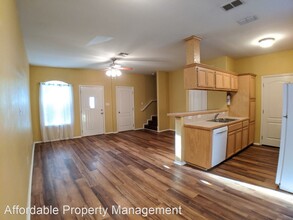 808 W Arroyo Park Ln in Harlingen, TX - Building Photo - Building Photo