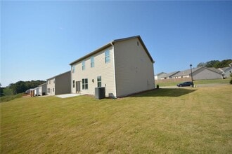 1464 Sunny Vly Ln in Braselton, GA - Building Photo - Building Photo