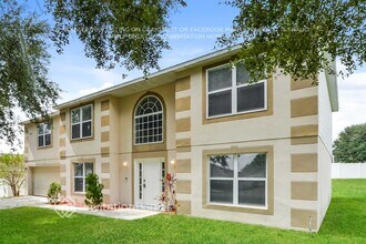1921 Thorngate Ln in Mascotte, FL - Building Photo - Building Photo