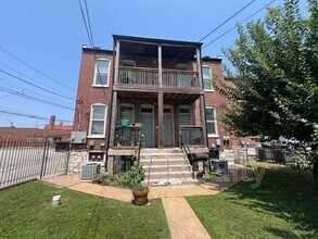 4658 Tyrolean Ave in St. Louis, MO - Building Photo - Building Photo