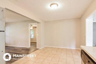 706 Holly Terrace in Brandon, FL - Building Photo - Building Photo