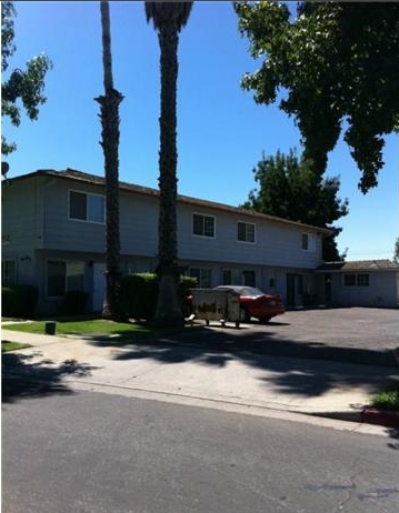 1705 W North Bear Creek Dr in Merced, CA - Building Photo