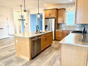 1825 Coastal Ct in Kissimmee, FL - Building Photo - Building Photo