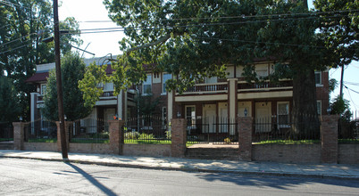 201 Broadway St in Durham, NC - Building Photo - Building Photo