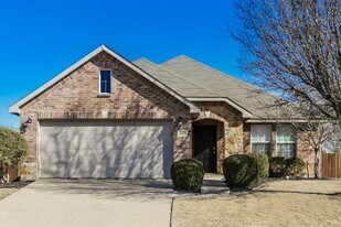 900 Windflower Dr in Fate, TX - Building Photo