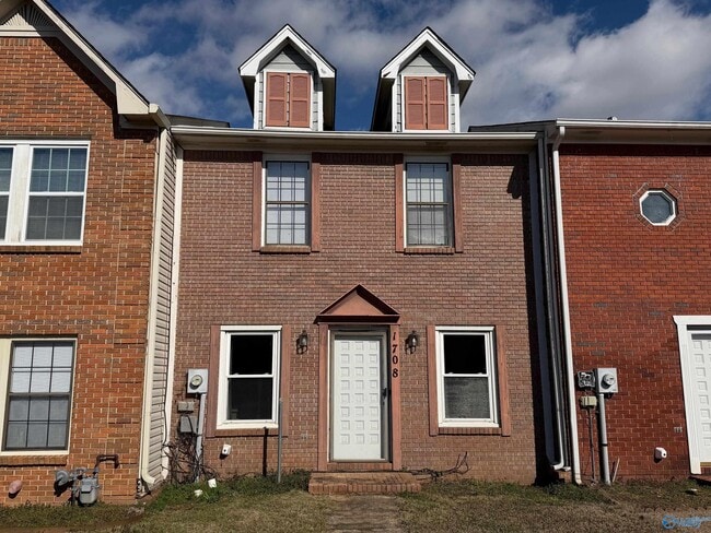 property at 1708 Brookline Ave SW