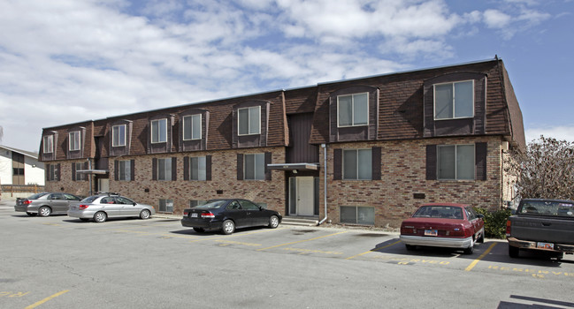 Memory Lane Apartments in Holladay, UT - Building Photo - Building Photo