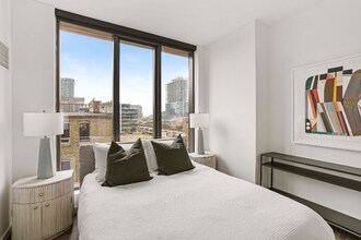 197 N Aberdeen St in Chicago, IL - Building Photo - Building Photo