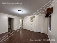 1400 Jefferson Dr photo'