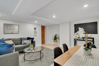 12 Shepard St in Cambridge, MA - Building Photo - Building Photo
