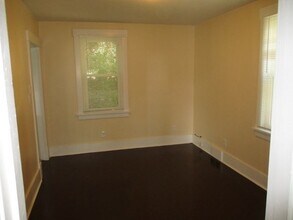 1316 Beaver Rd in Ambridge, PA - Foto de edificio - Building Photo