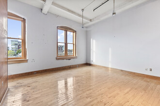 Emporium Lofts in Knoxville, TN - Building Photo - Building Photo