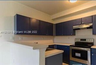 4351 SW 160th Ave, Unit 208 in Miramar, FL - Building Photo - Building Photo
