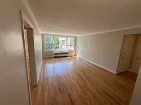 2950 W Arthur Ave in Chicago, IL - Building Photo