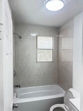1310 Atlantic Ave in Fort Pierce, FL - Building Photo - Building Photo