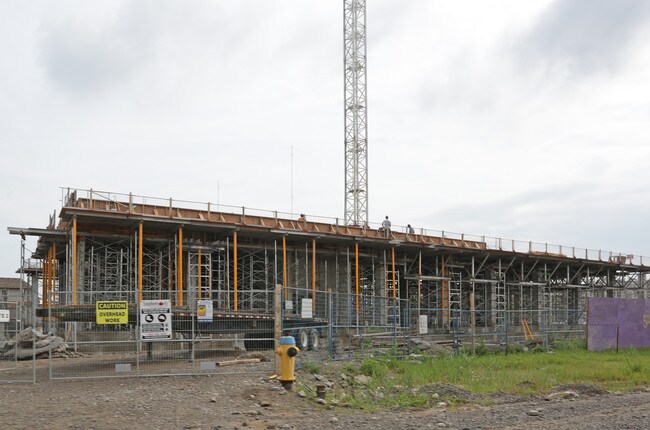 Waterview Condominiums Phase 2 in Grimsby, ON - Building Photo - Building Photo